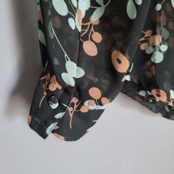 BCBG Maxazria Multicolor Floral-Print Long-Sleeve Sheer Blouse. Size S - Picture 5 of 6